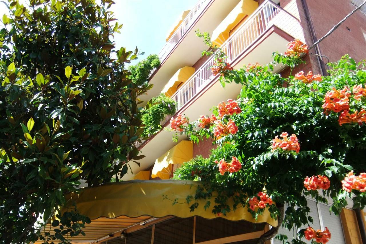 Albergo Villalma 리미니 외부 사진