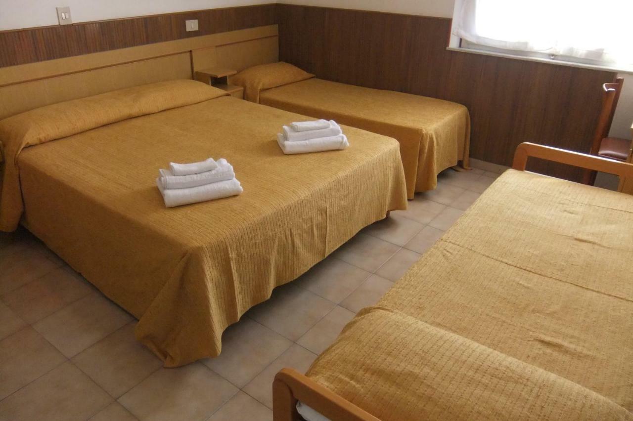 Albergo Villalma 리미니 외부 사진